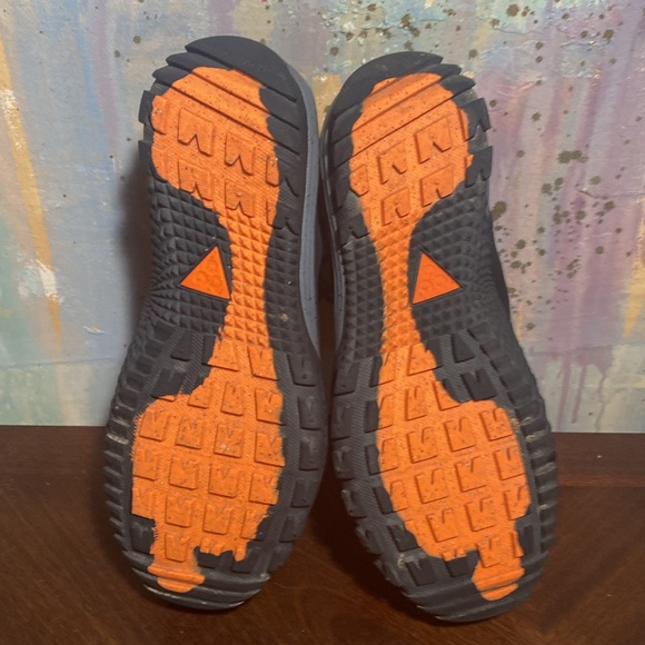 Nike Men's ACG Lunarincognito  Black/ Metallic Silver/Dark Chn  Sneakers 9 - Picture 5 of 7